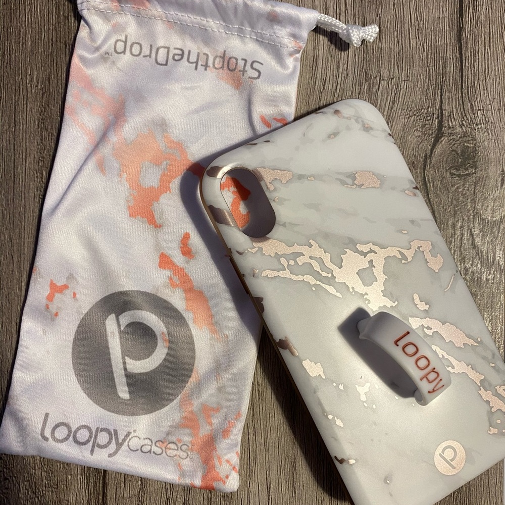 NWOT Loopy case for iPhone XR